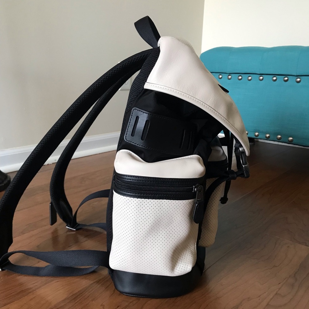 Coach Trek Leather Drawstring Multi Purpose Backpack - Picture 7 of 16